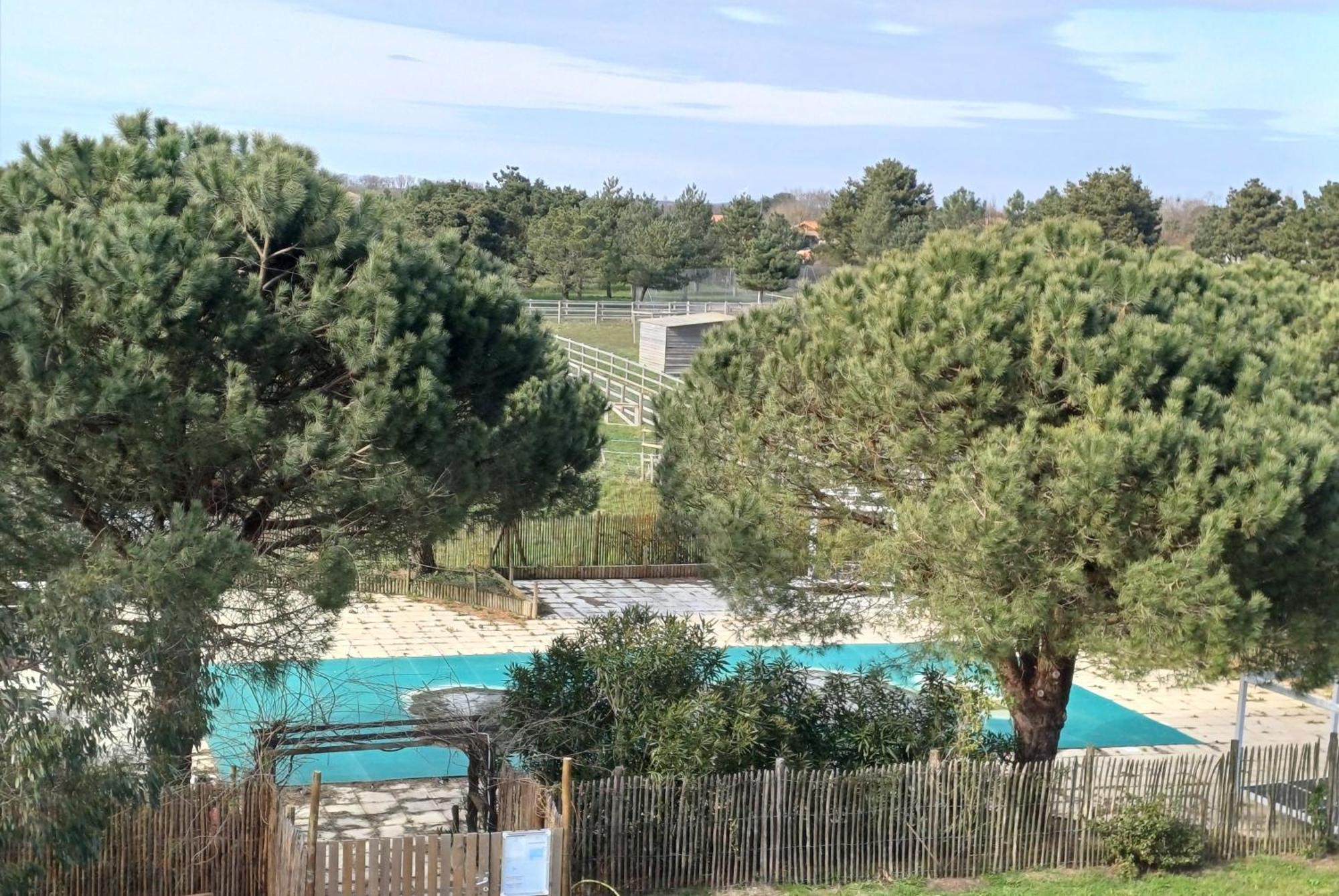 Eco-Domaine La Fontaine - Hotel-Spa 波尔尼克 外观 照片
